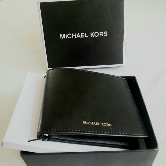 Michael Kors Other - NWT authentic MK genuine leather men's wallet